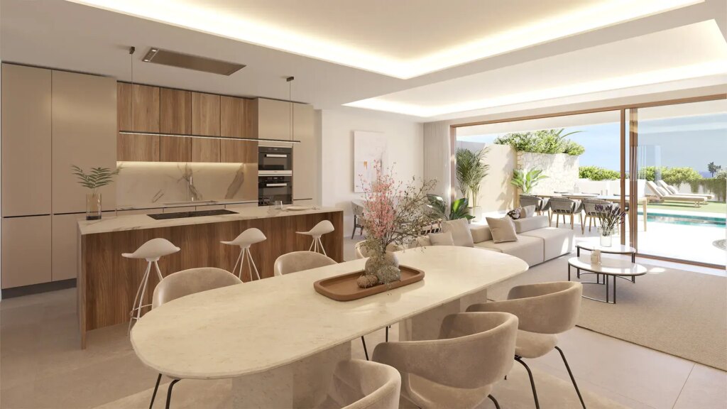 Homes with fascinating sea views In El Faro de Calaburras