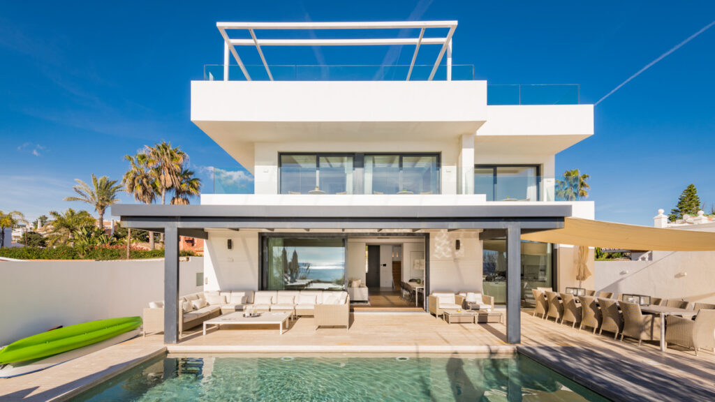 Detached Villa Costabella