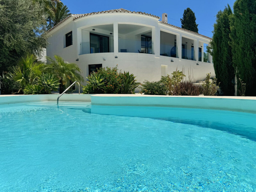 Detached Villa El Rosario