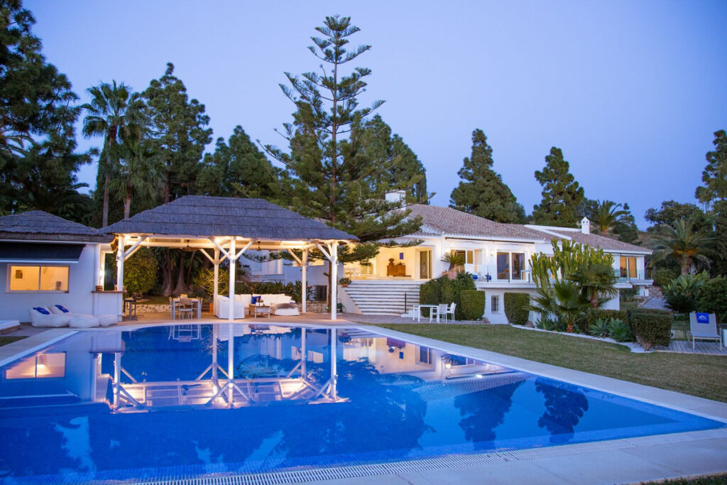 Detached Villa Hacienda Las Chapas