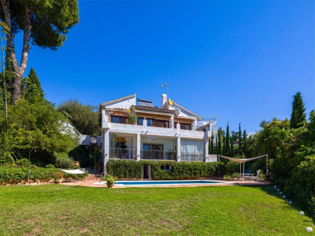 Detached Villa El Rosario
