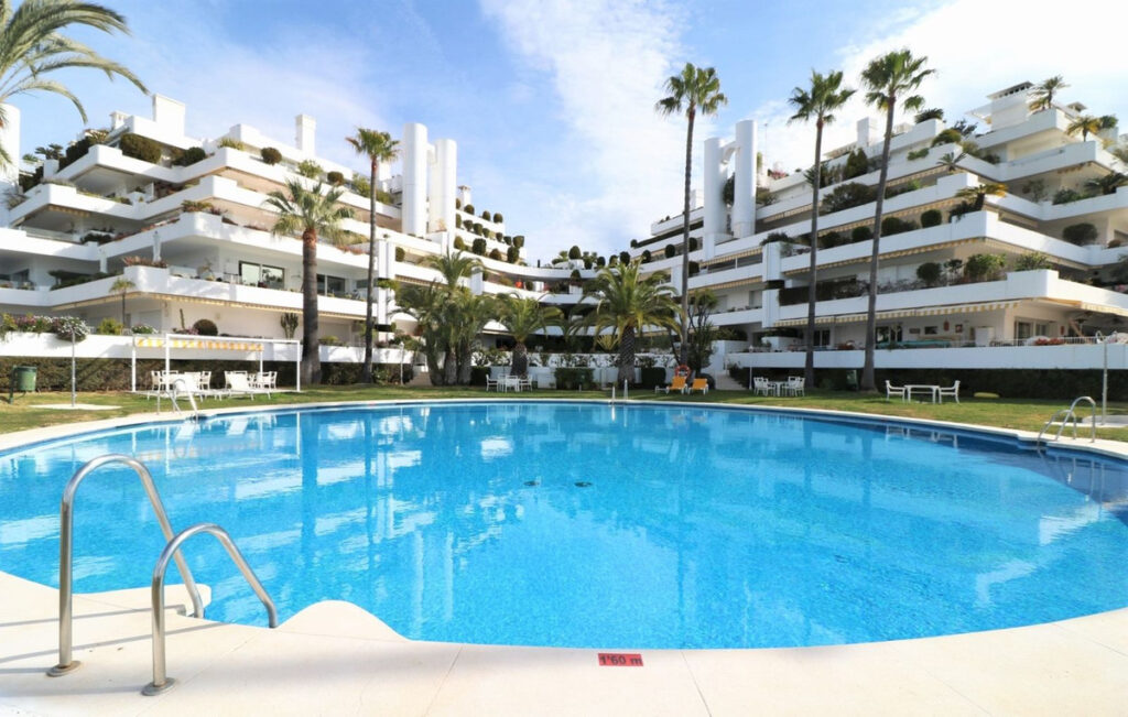 Middle Floor Apartment Marbella