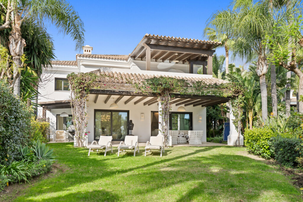 Detached Villa The Golden Mile