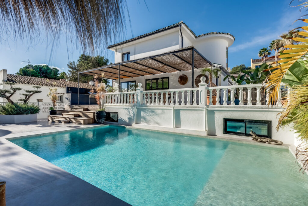 Detached Villa Nueva Andalucía