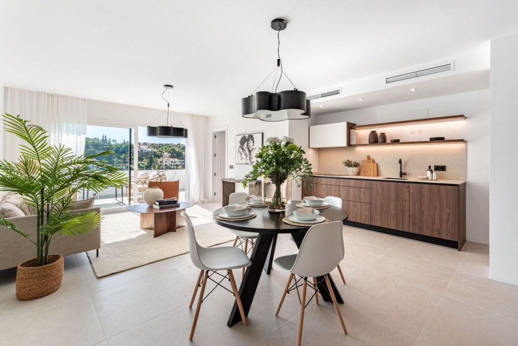 Middle Floor Apartment La Quinta
