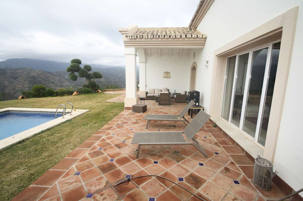 Detached Villa Istán