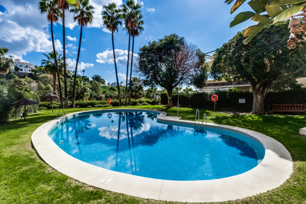 Middle Floor Apartment La Quinta