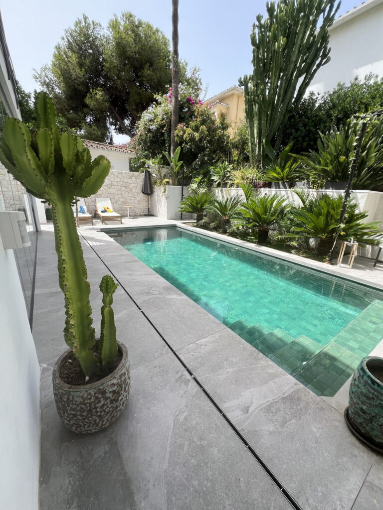 Detached Villa Nueva Andalucía