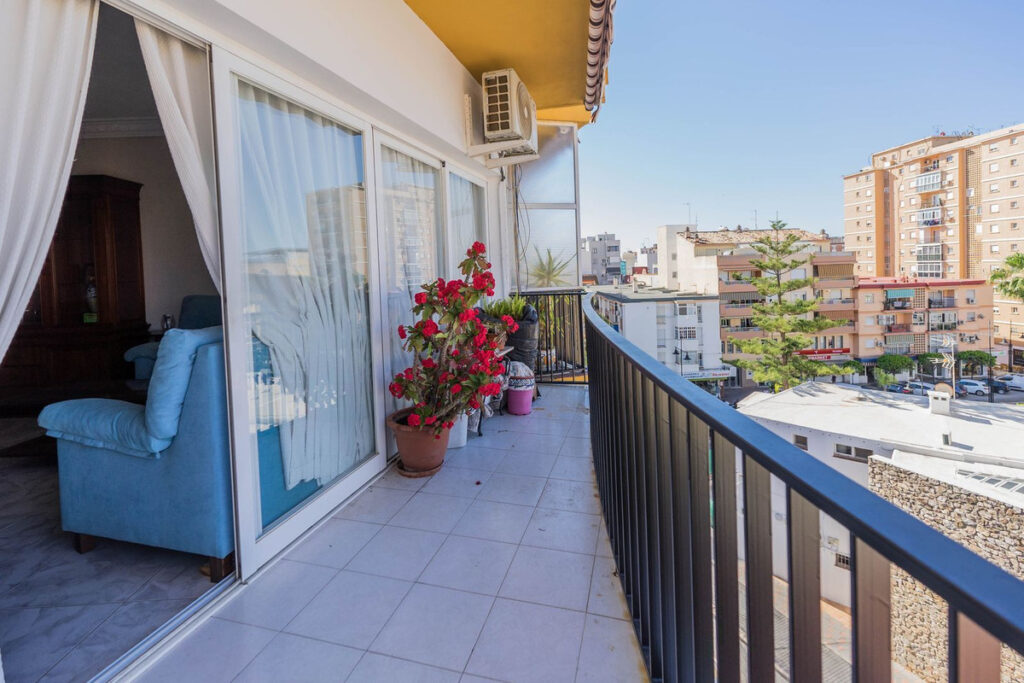 Top Floor Apartment Fuengirola
