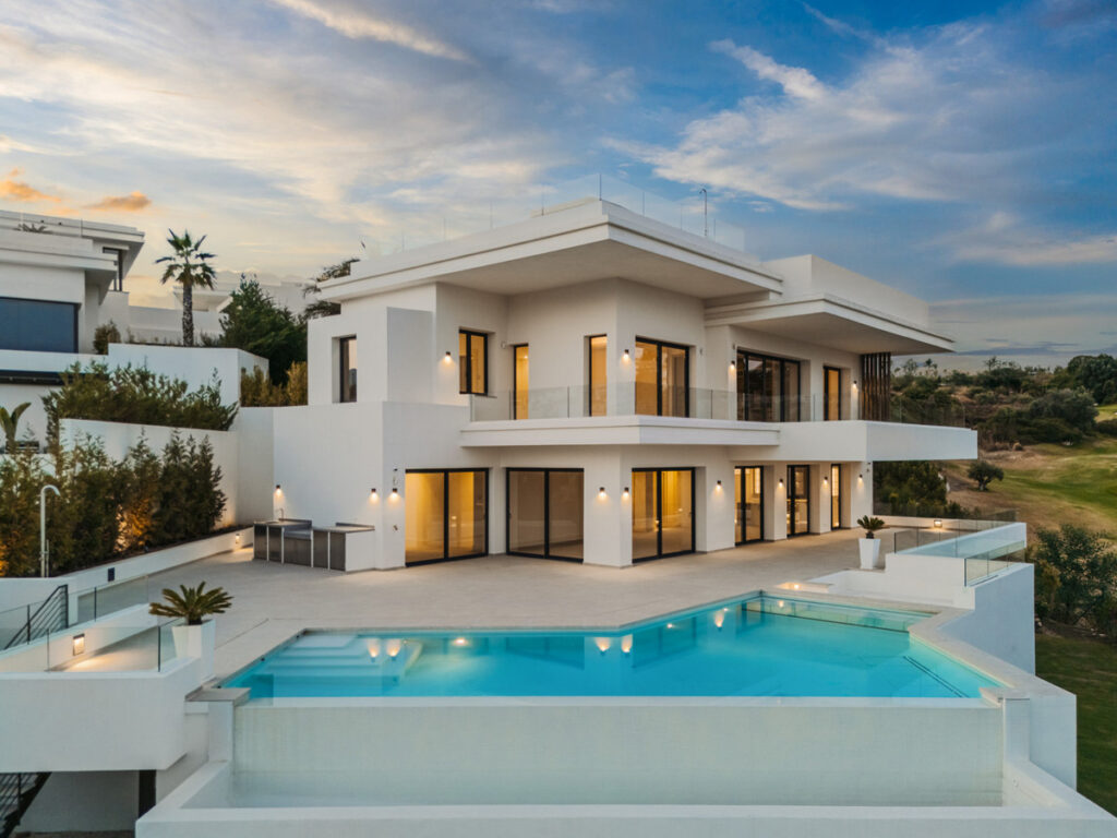 Detached Villa Estepona