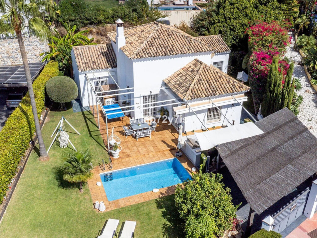 Detached Villa Istán