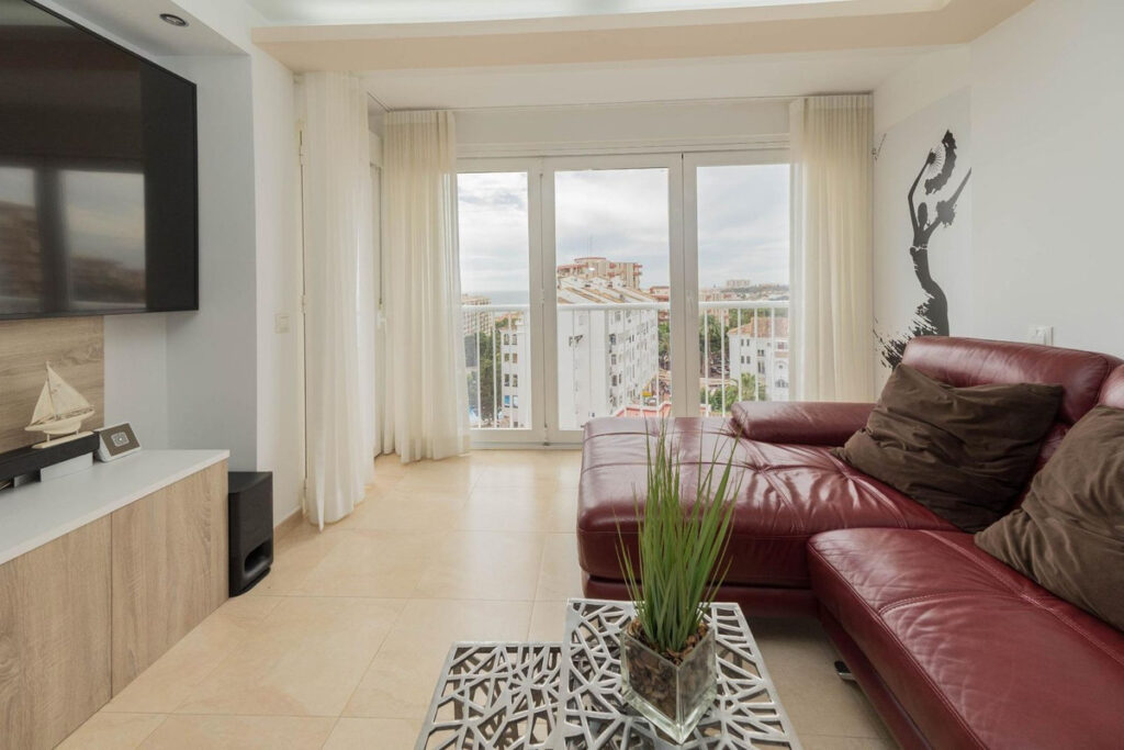 Middle Floor Apartment Benalmadena Costa