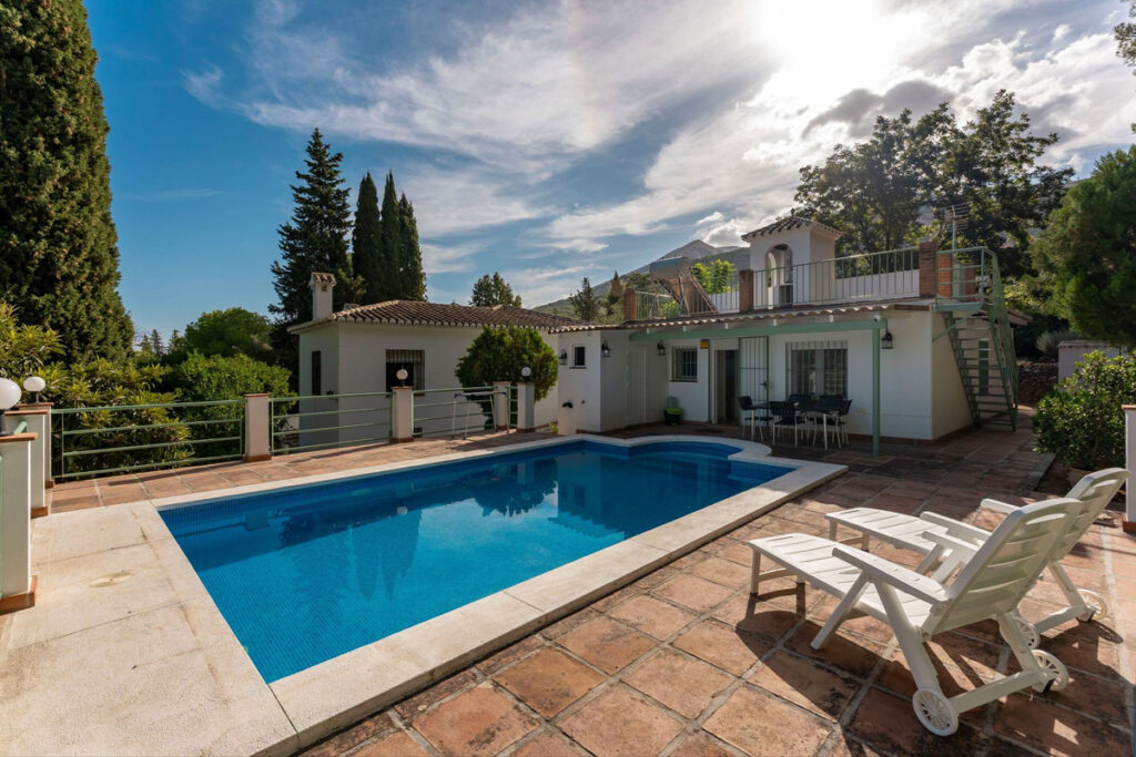 Finca – Cortijo Alhaurín el Grande