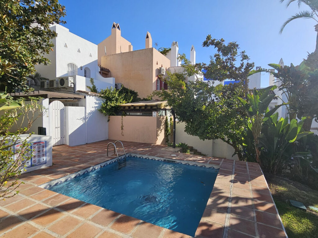 Townhouse Nueva Andalucía