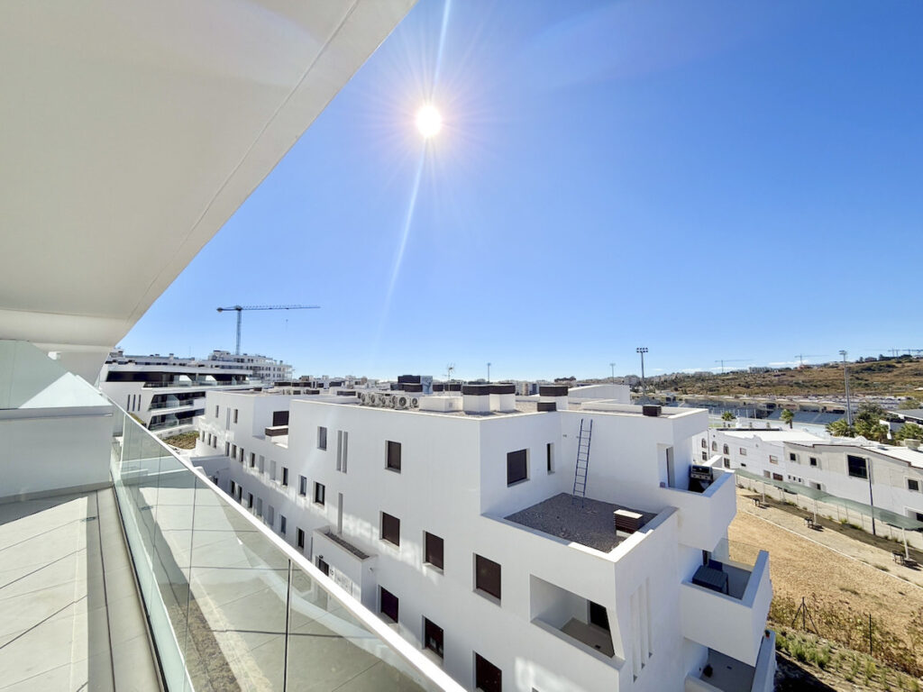 Middle Floor Apartment Estepona