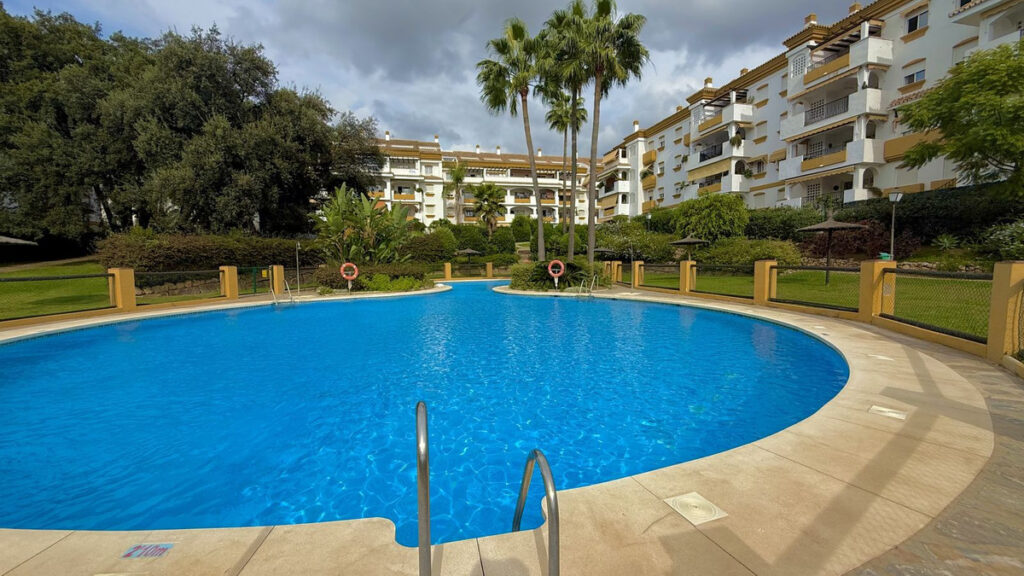 Ground Floor Apartment The Golden Mile