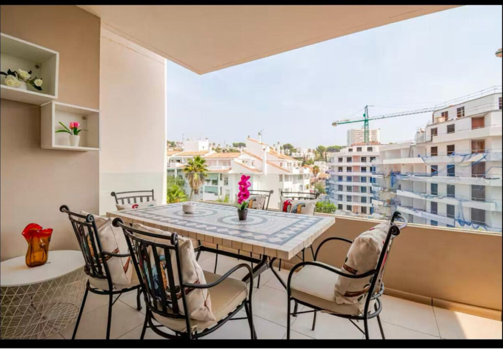 Middle Floor Apartment Nueva Andalucía