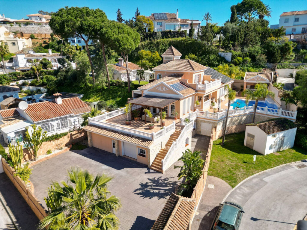 Detached Villa Mijas Costa