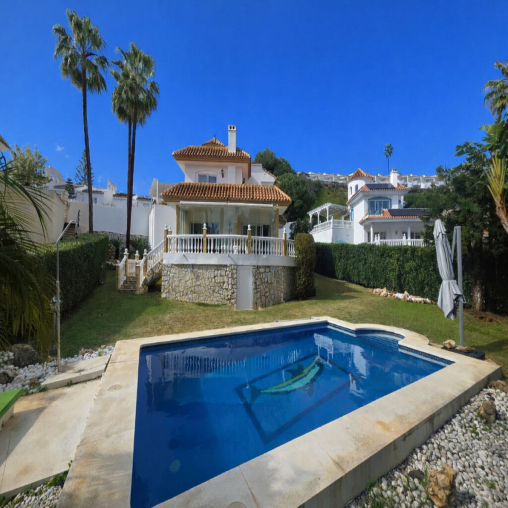 Detached Villa Calahonda
