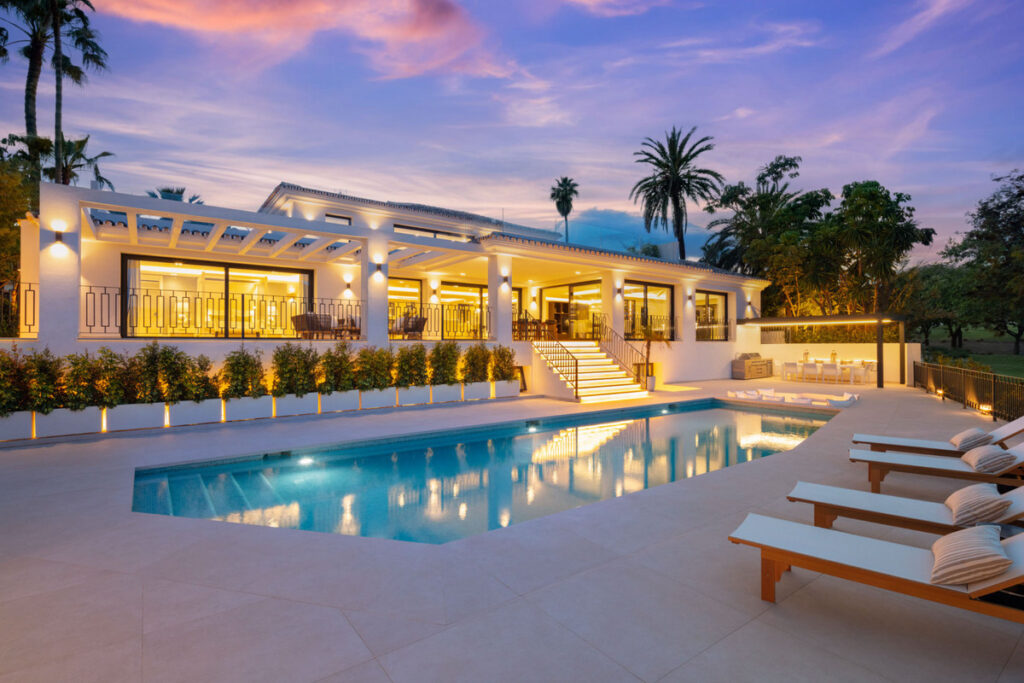 Detached Villa Nueva Andalucía