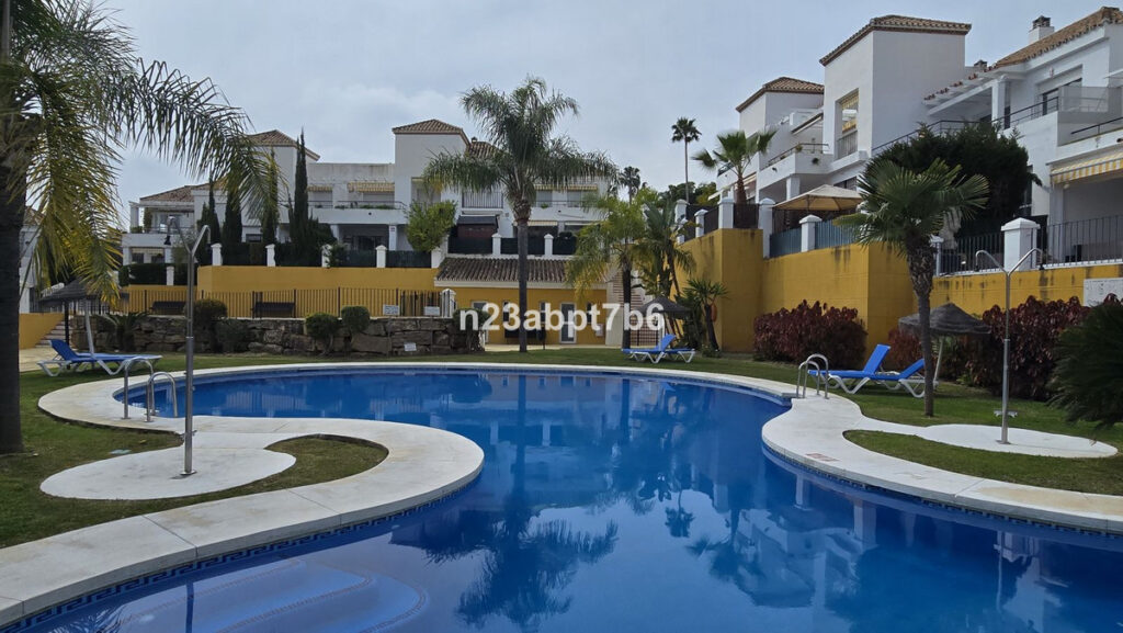 Ground Floor Apartment Nueva Andalucía