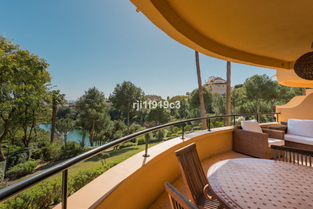 Middle Floor Apartment Elviria