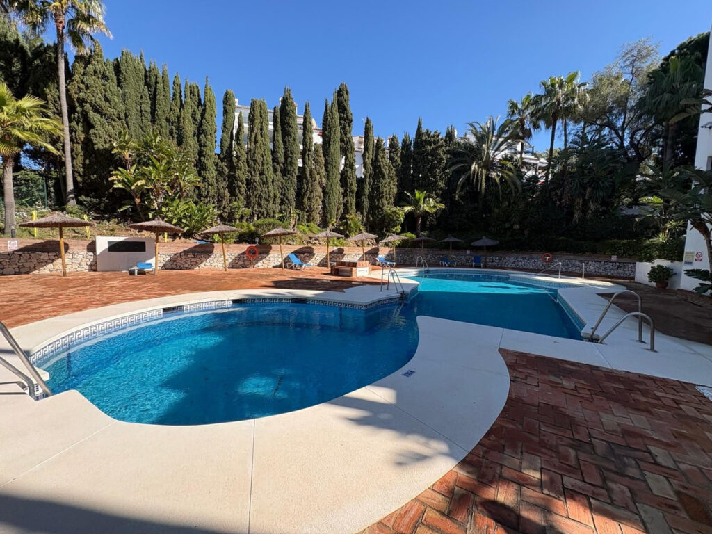 Middle Floor Apartment Marbella