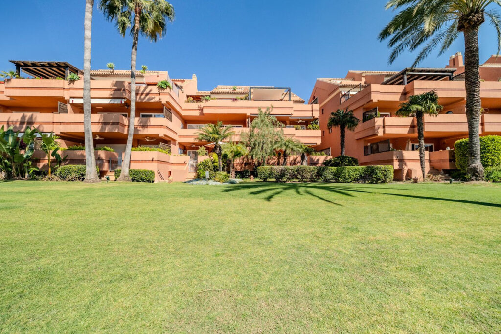 Ground Floor Apartment Puerto Banús
