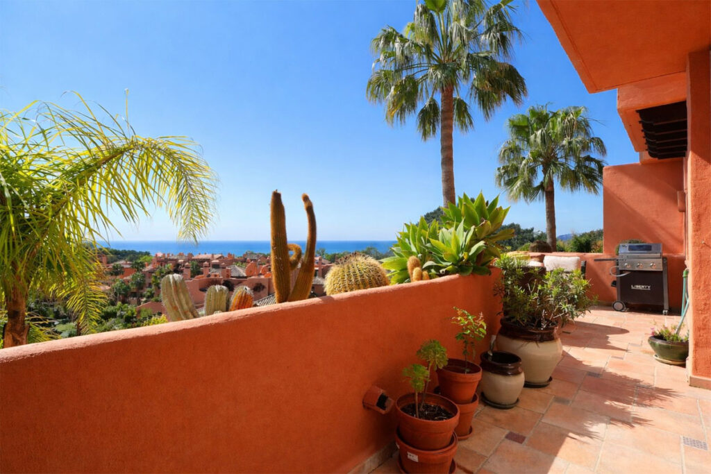Middle Floor Apartment La Mairena