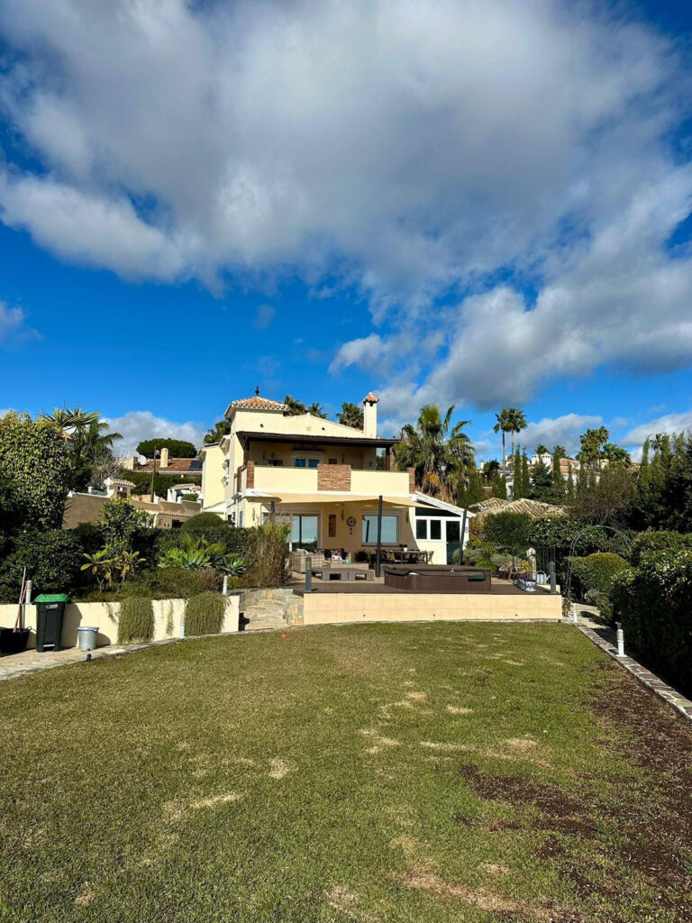 Detached Villa Estepona