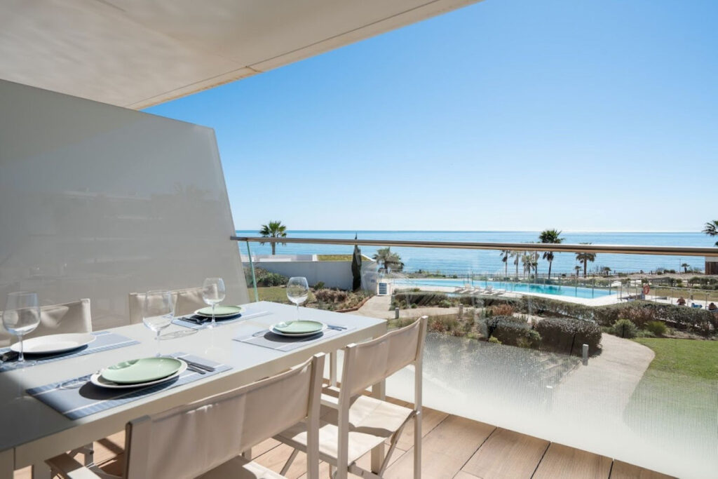 Middle Floor Apartment Estepona