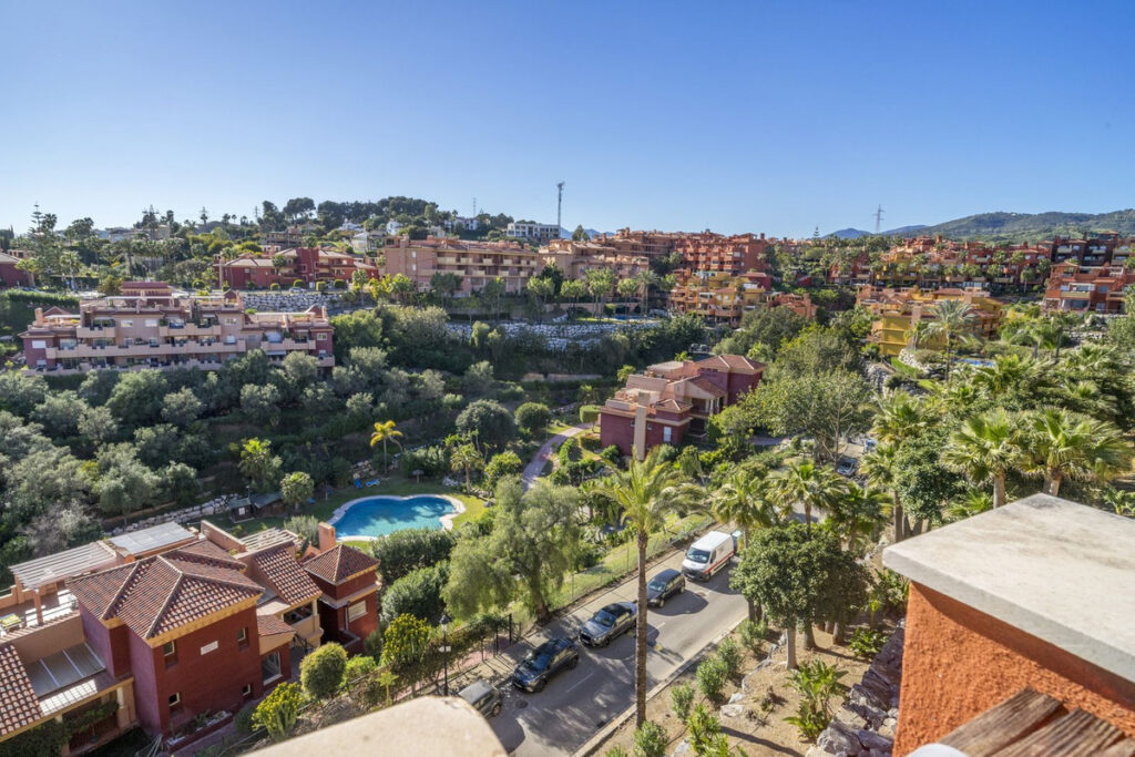 Middle Floor Apartment Reserva de Marbella