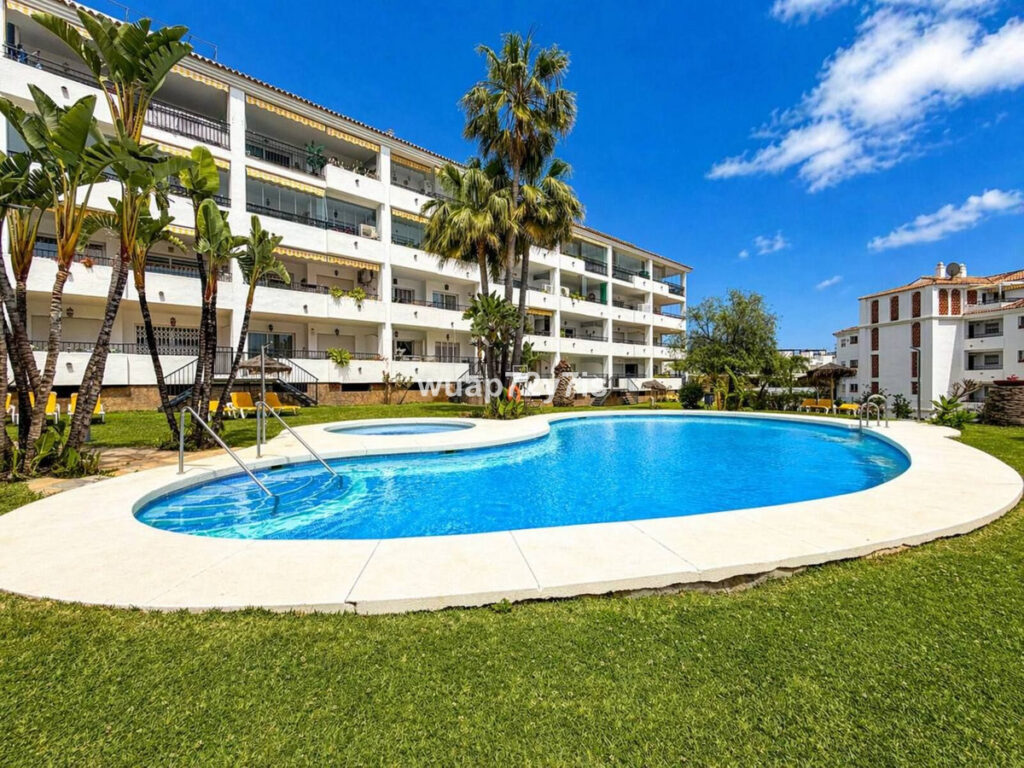 Middle Floor Apartment Calahonda