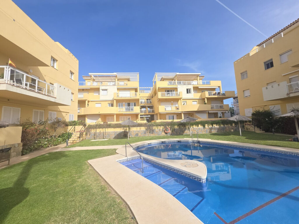 Middle Floor Apartment La Cala de Mijas