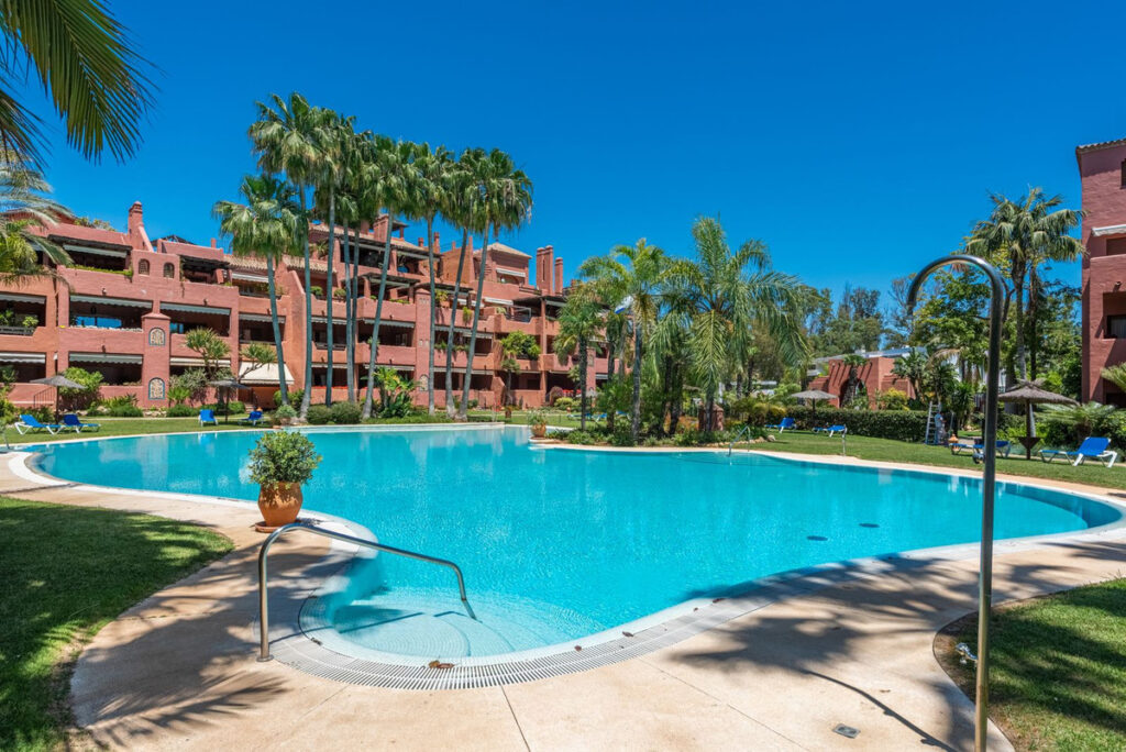 Ground Floor Apartment Guadalmina Baja