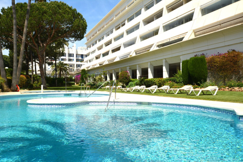 Middle Floor Apartment Marbella