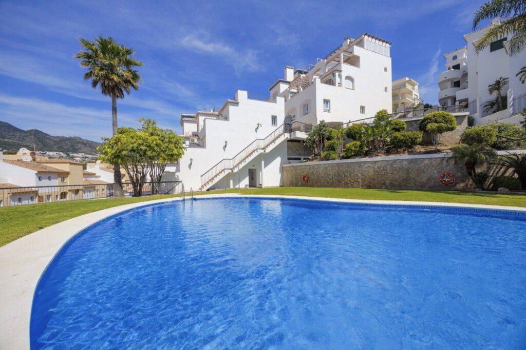 Middle Floor Apartment Benalmadena