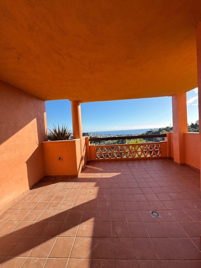 Middle Floor Apartment Las Chapas