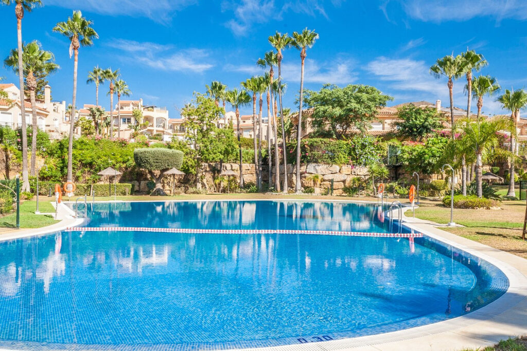 Semi-Detached House Riviera del Sol