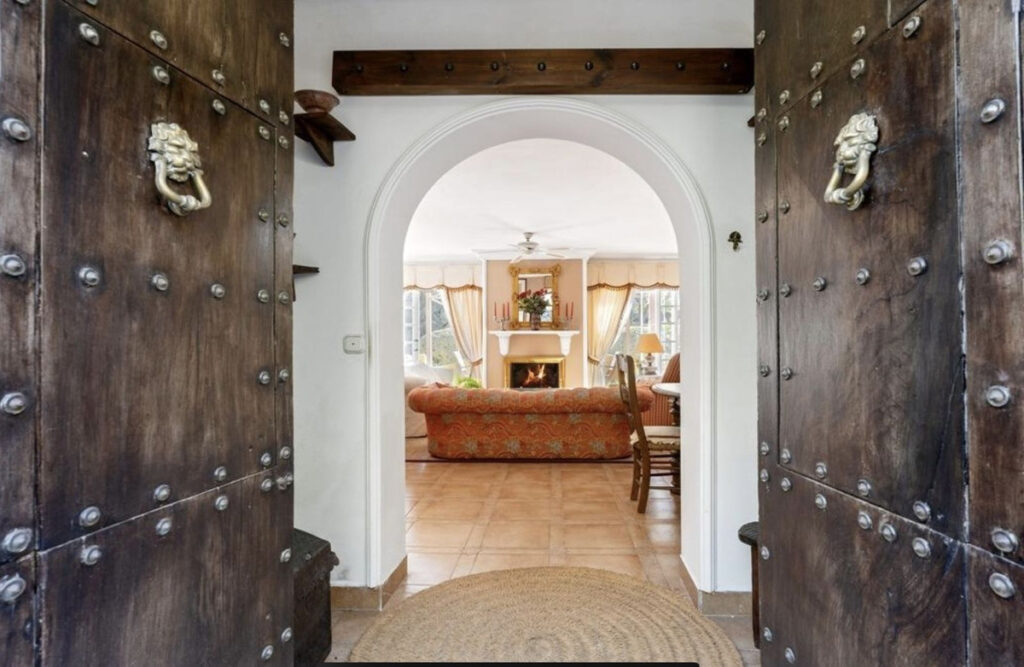 Detached Villa El Rosario