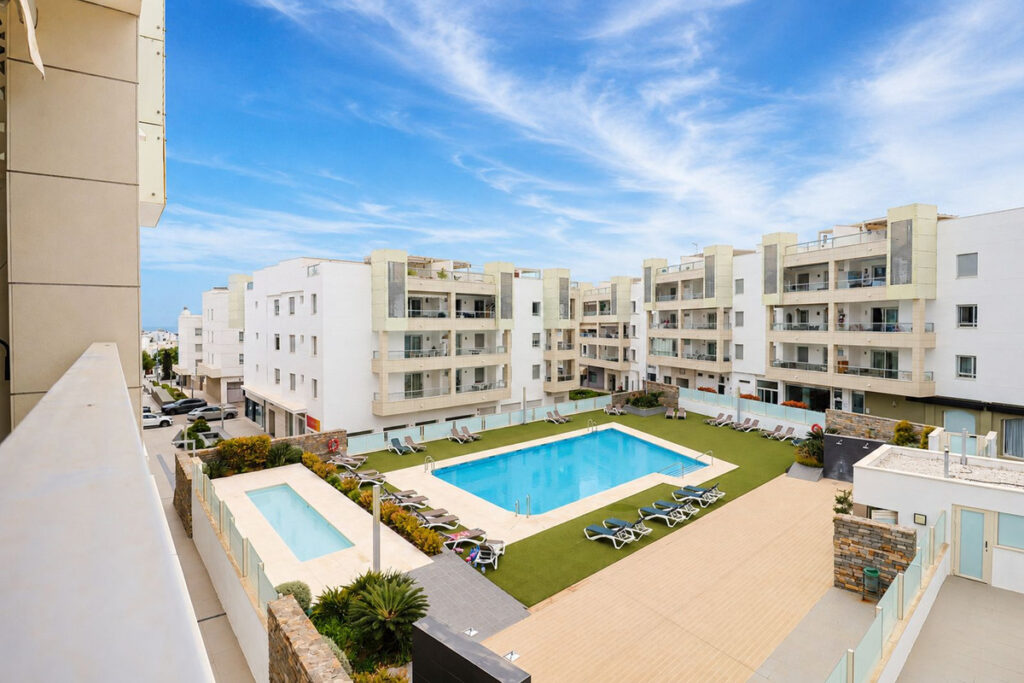 Middle Floor Apartment San Pedro de Alcántara