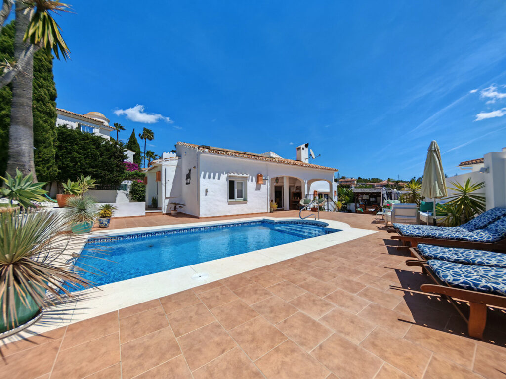 Detached Villa Calahonda