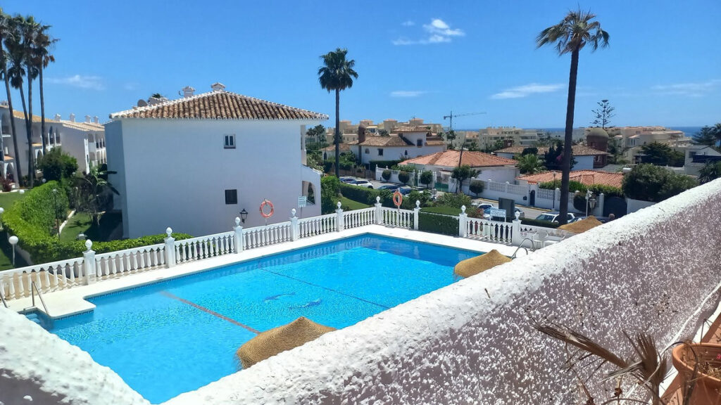 Middle Floor Apartment El Faro