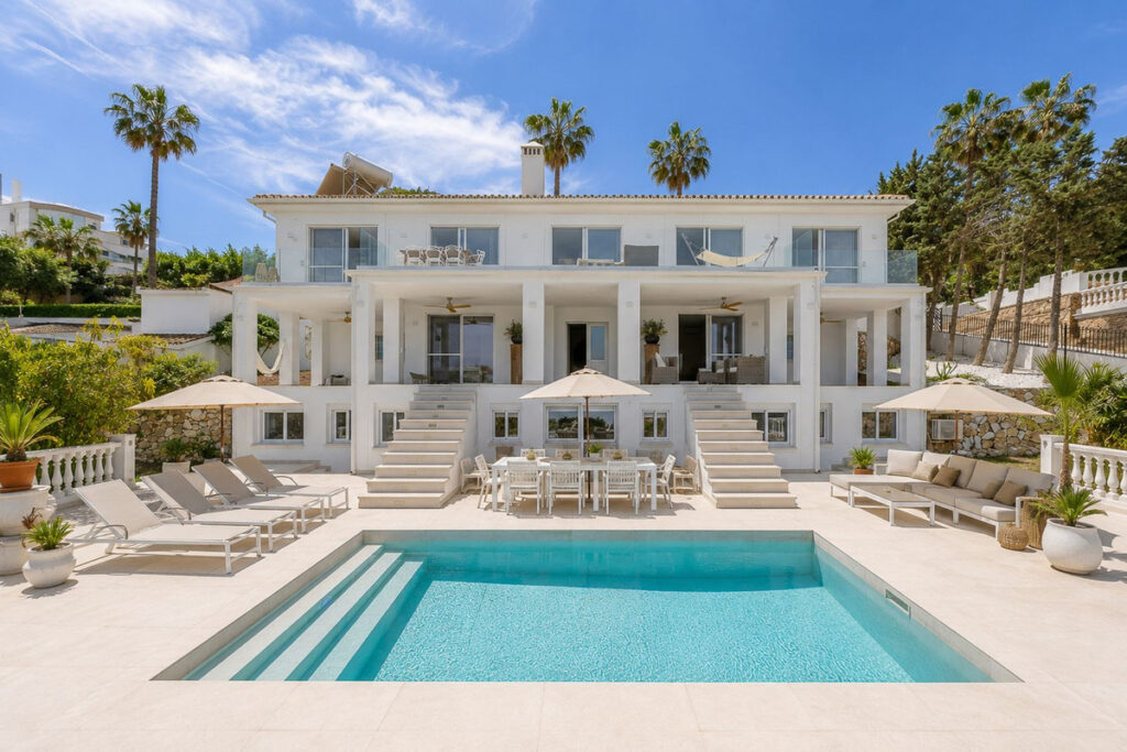 Detached Villa Torrequebrada