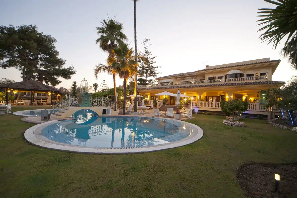 property for sale in puerto banus